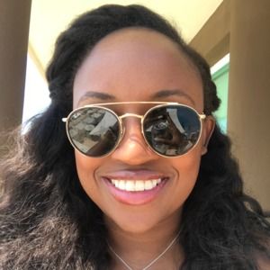 Meet your Posher, Suzanne